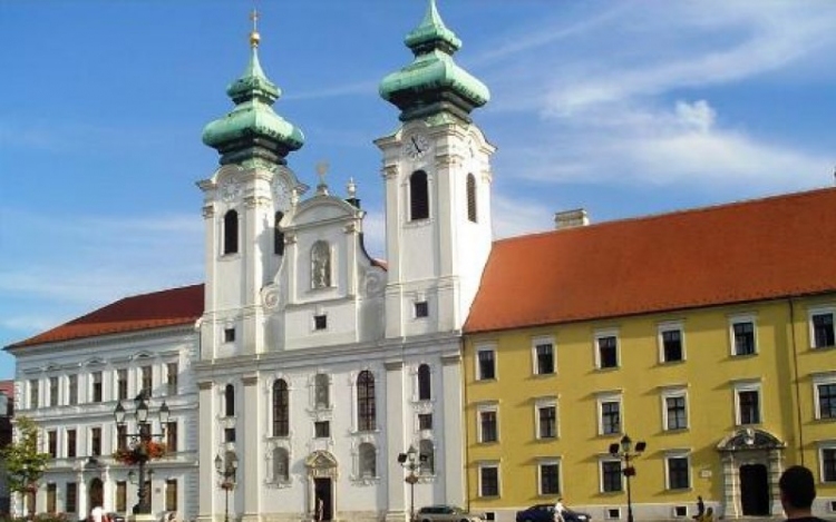 Oktatási épülettel bővült a győri Czuczor Gergely Bencés Gimnázium és Kollégium