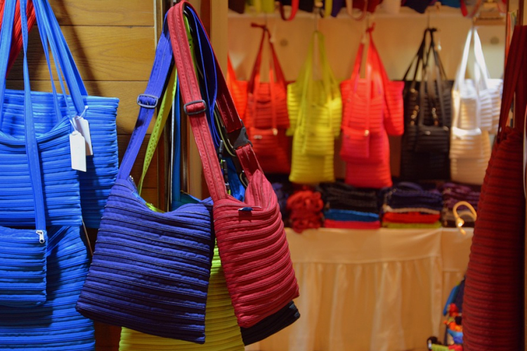 Az üzletek döntő többsége kinyitott