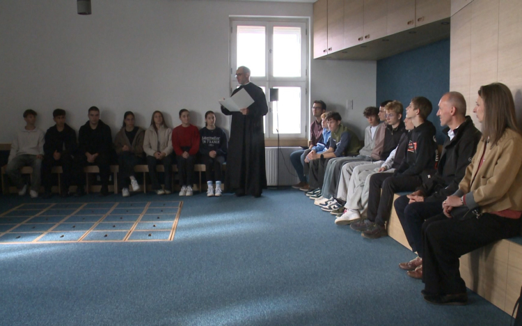 Osztálynappalival bővült a Pannonhalmi Bencés Gimnázium