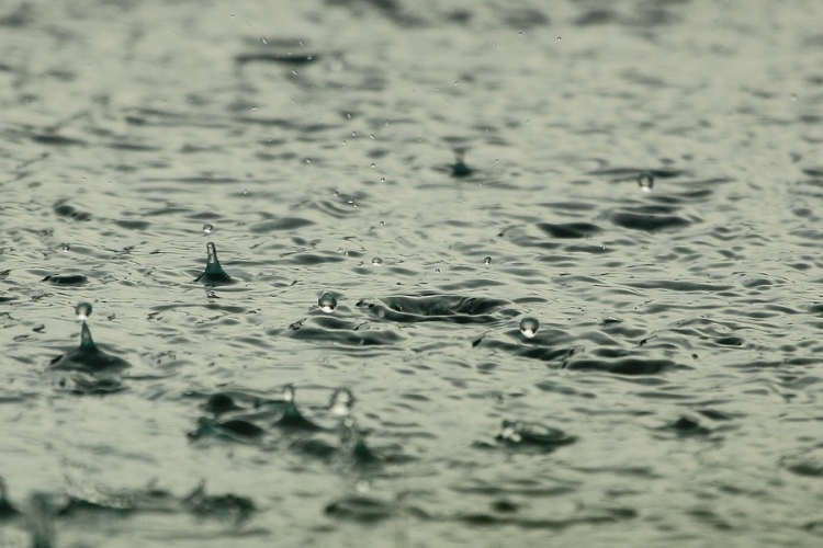 Az ország nagy részén heves esőzésekre figyelmeztetnek