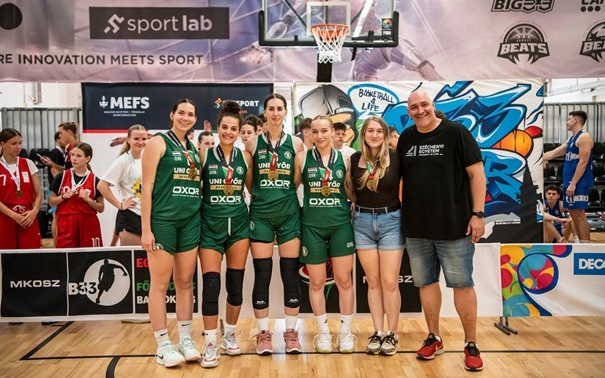 Három aranyat zsebeltek be a győri egyetemisták