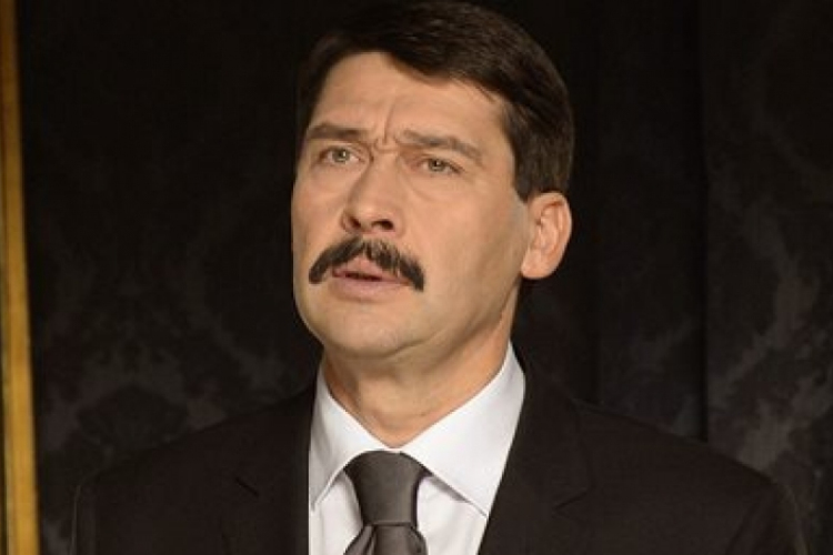 Merényletek Párizsban - Áder János: határozottan elítéljük a terrorizmust