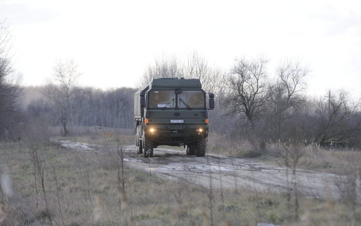 A közép-európai régió védelmi járműipari gyártóközpontjává válik a RÁBA