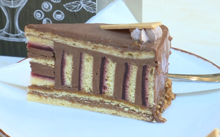 Győrben is hódít az országtorta