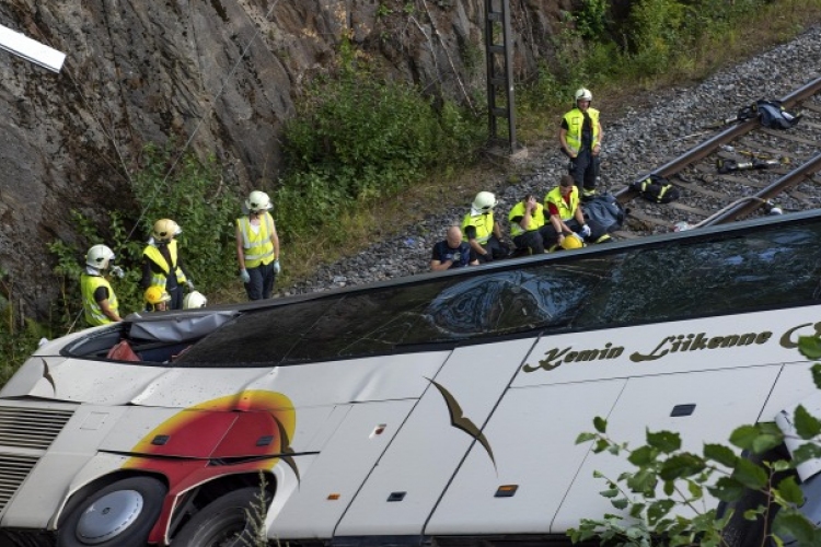 Szörnyű buszbaleset Finnországban, legalább négyen meghaltak