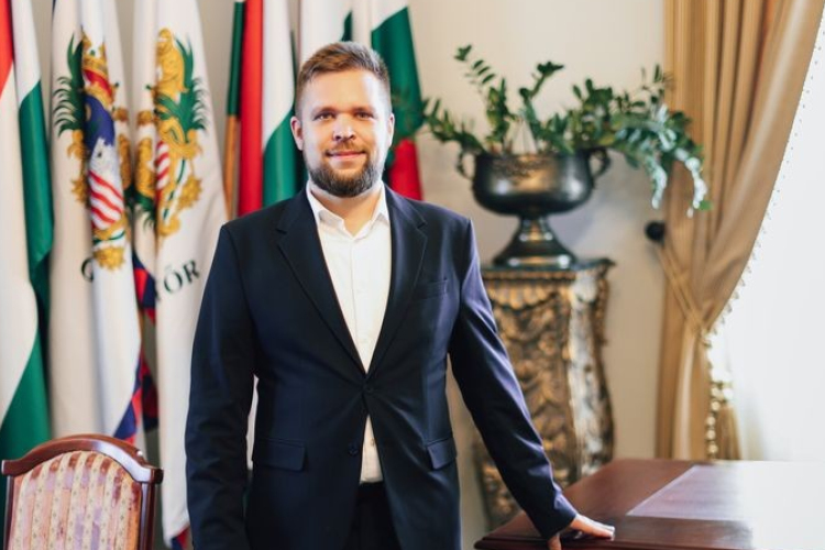 Pintér Bence hivatalba lépett