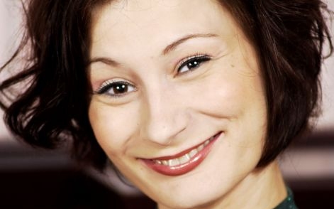 Fiatalon elhunyt Várkonyi Andrea a Győri Nemzeti Színház egykori színésznője 