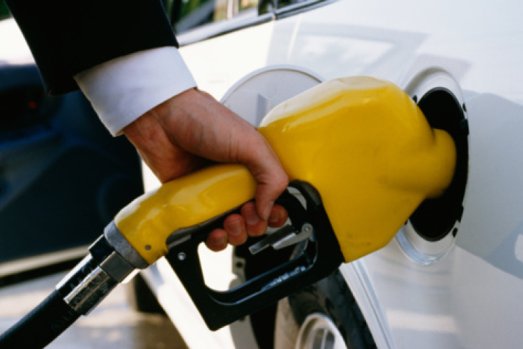 Emelkedtek az üzemanyagárak