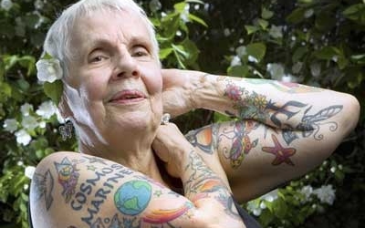 Tetovált nyugdíjasok