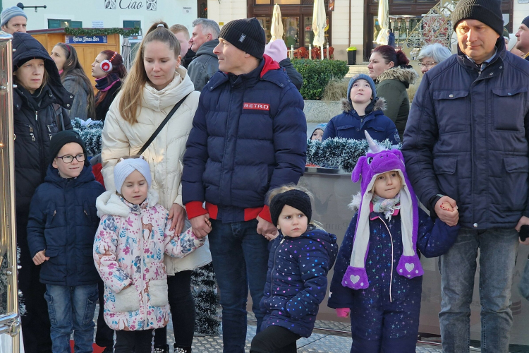 A győri hobbikerékpárosoknál a december a jótékonykodásról szól