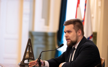 Pintér Bence: érdeklődés hiányában elmaradt a vita a győri közgyűlésen a kamu SZJA-emelésről