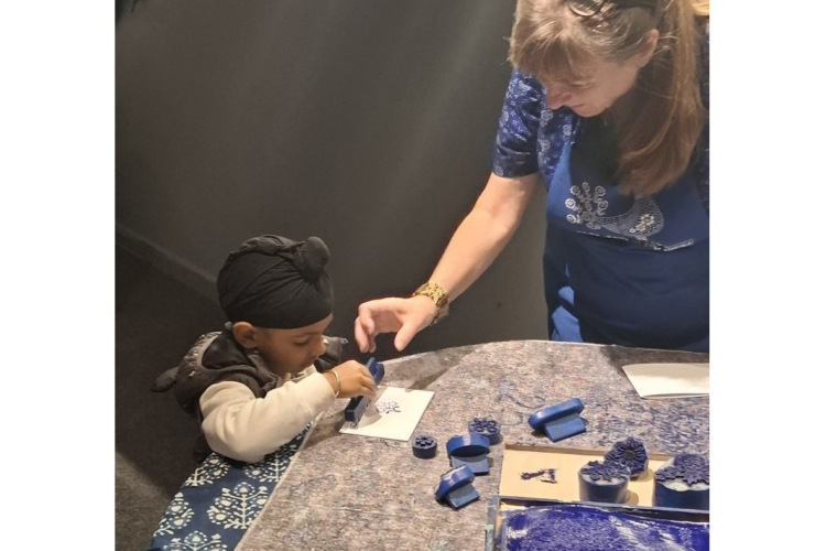 Magyar kékfestés Indiában – kulturális párbeszéd New Delhiben győri résztvevőkkel