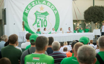 Három kupa elhódítása a cél – szurkolói ankétot tartott a Győri Audi ETO KC