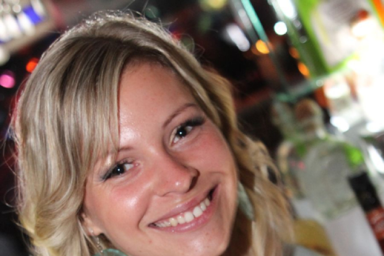 2013.08.02.Péntek Mamma Mia Video Disco Dj:Hubik 