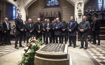 Orbán Viktor Luther sírjához utazott