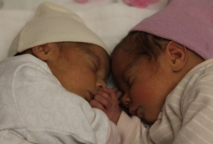 Tháler Hanna és Léna