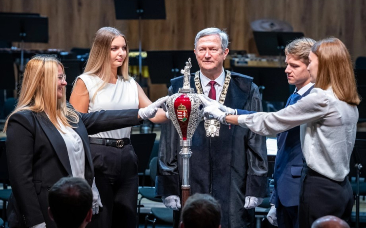 Harmincéves a modern kori győri jogászképzés