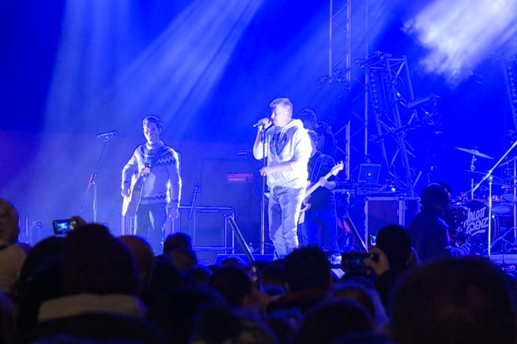 Így bulizott Győr a Halott Pénz koncerten