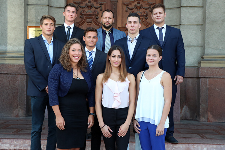 Olimpiai ösztöndíjakat vehettek át