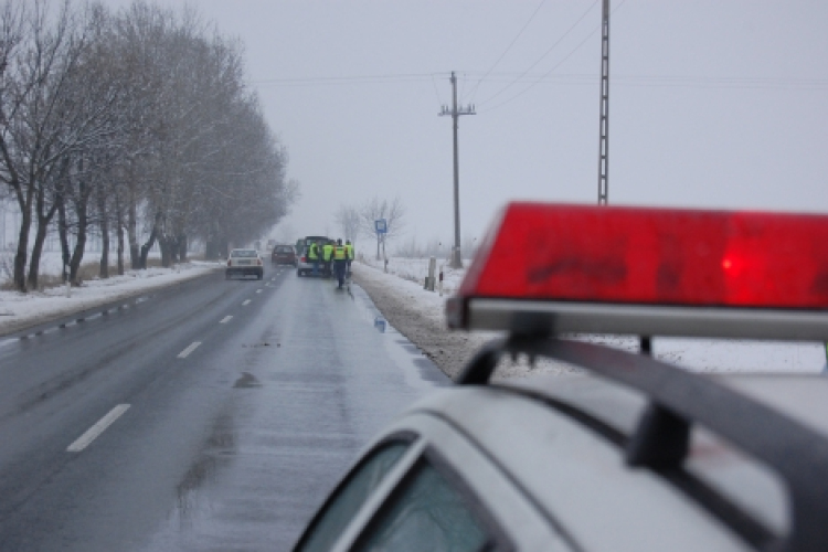 Feloldották az útzárat a 84-es főúton