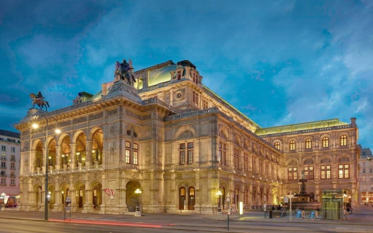 Kirúgták a Bécsi Operaház balettiskolájának igazgatóját és művészeti vezetőjét