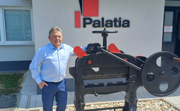 Múltba nézünk és a jövőnket is látjuk