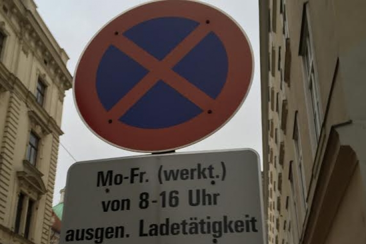 Elektronikus parkolási matricát vezetnek be Bécsben