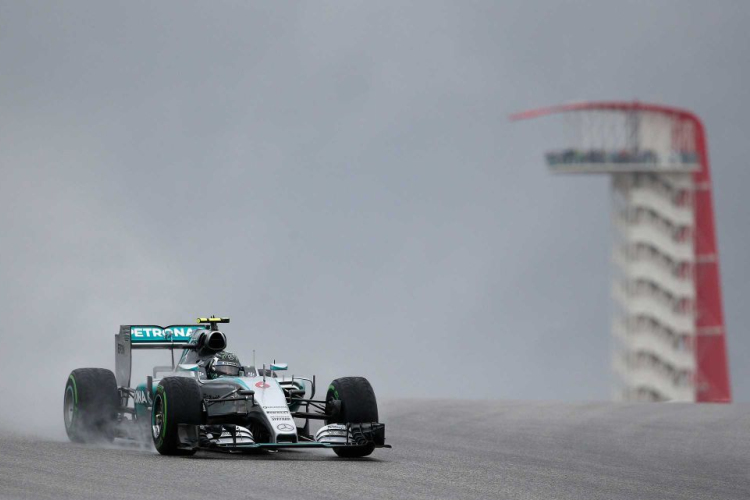 Egyesült Államok Nagydíja - Vasárnapra halasztották az időmérőt 