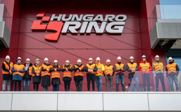 Továbbra is képzik Győrben a Forma 1 technikai sportmenedzsereit