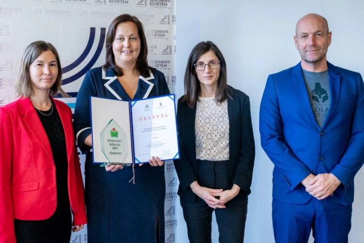 Rangos versenyben nyert az egyetem könyvtára