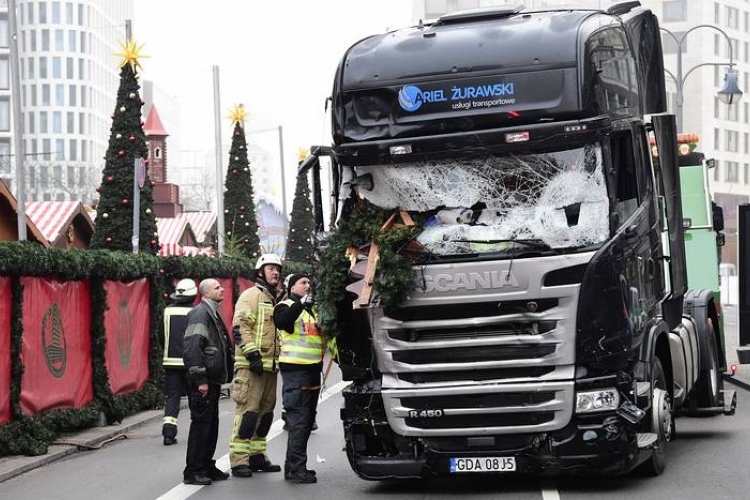 Berlini merénylet - Az elkövető szökés közben Hollandián és Belgiumon is átutazott