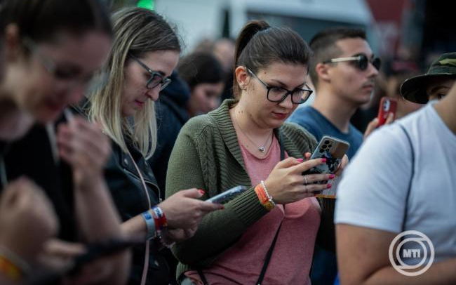 Ma este hirdetik ki a felsőoktatási ponthatárokat
