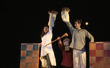 A Kivagy Jánossal folytatódik az évad a Vaskakasban