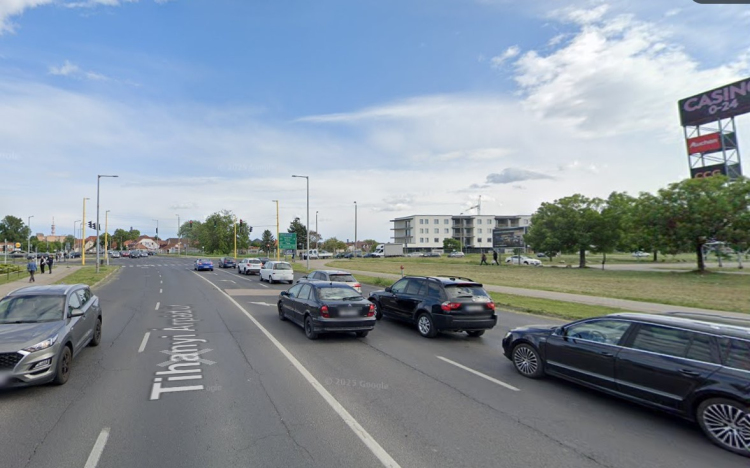 Hetekig tart a forgalomkorlátozás a Tihanyi úton