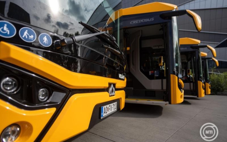 Az év végéig 269 autóbuszt szállít a Kravtex-Kühne