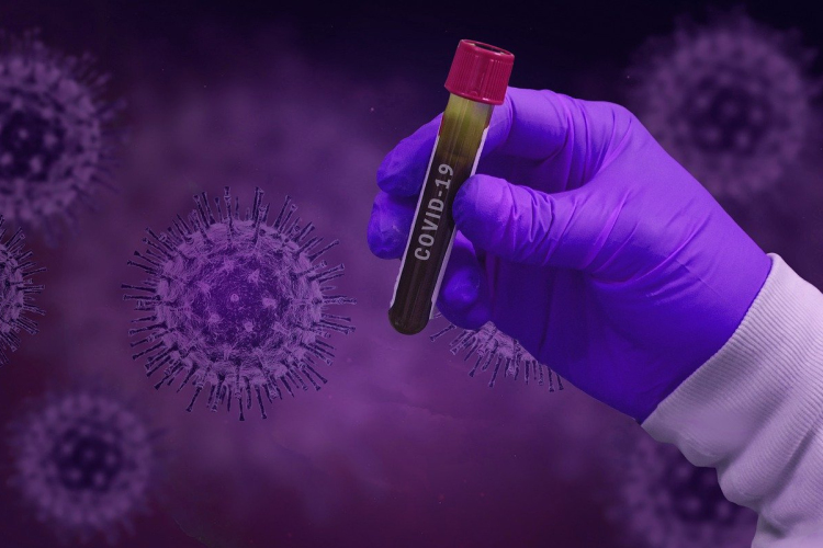 Szerbiában a járványhelyzet romlásától tartanak az ünnepek után 