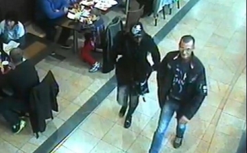 Kabátzsebből lopott mobilt egy győri bevásárlóközpontból 