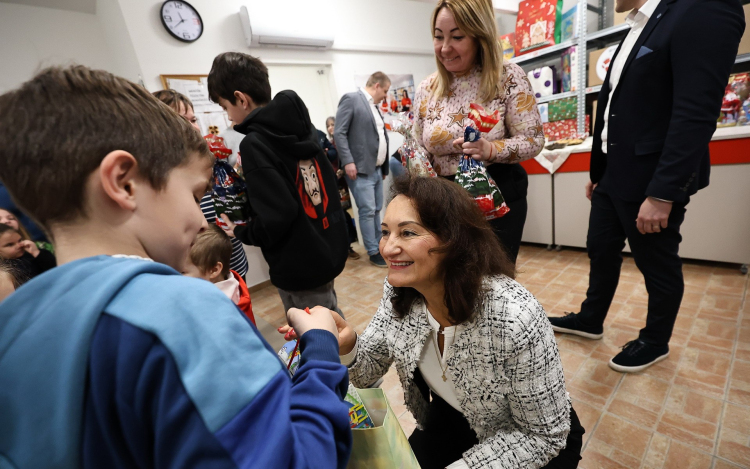 Audi Hungaria karácsonyi adományai szebbé teszik az ünnepet