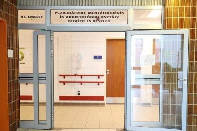 Látogatási tilalom a kórház újabb osztályán