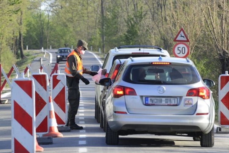 Több mint 118 ezren lépték át az elmúlt öt napban a magyar-román határt