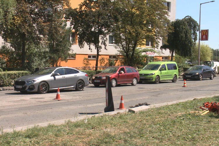 Itt tart a Tihanyi Árpád út felújítása