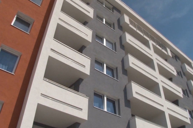 Drágulást is hozhat magával az Otthon Start