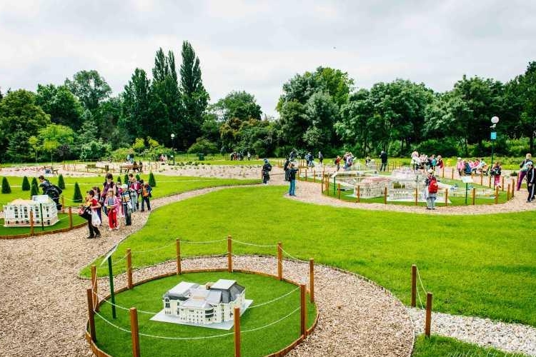 Déva várával bővült a szarvasi Mini Magyarország makettpark