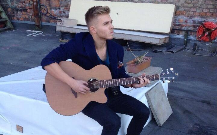 Bozsek Márk a Barátok köztből is kiszáll