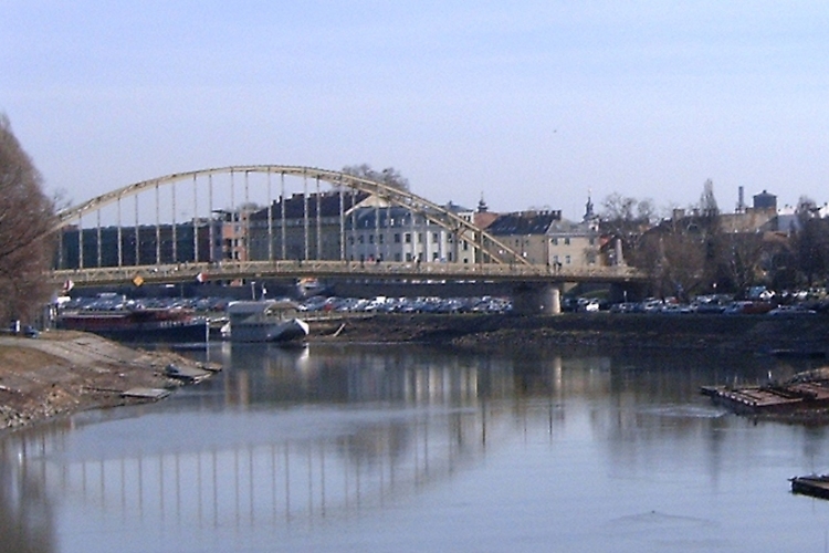 Negyedmilliárdos hídfelújítás zárult le Győrben