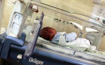 Egy hét után ismét újszülöttet hagytak a miskolci kórház inkubátorában