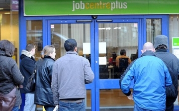 A Nagy-Britanniában munkát vállalni készülőket figyelmezteti a londoni konzulátus