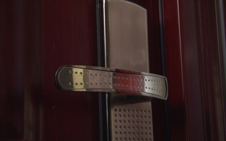 Vonzzák a bűnözőket az üres lakások