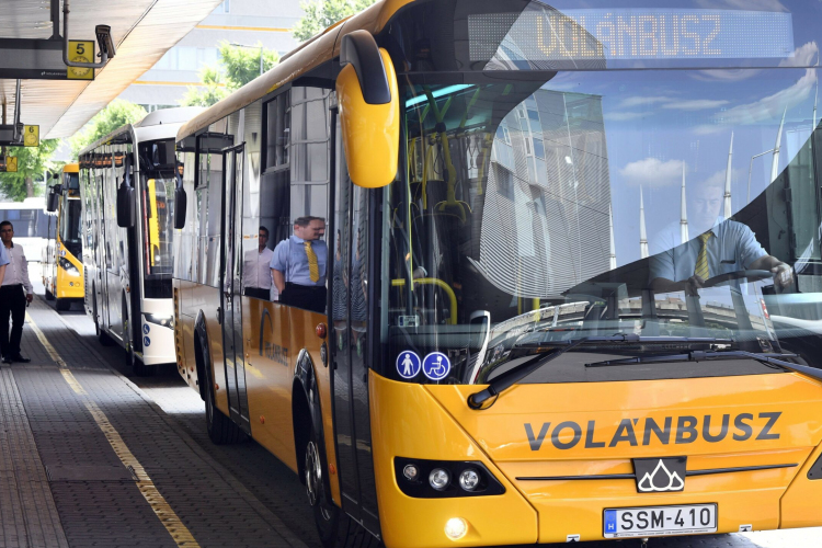 Új menetrendet vezet be a Volánbusz több térségben