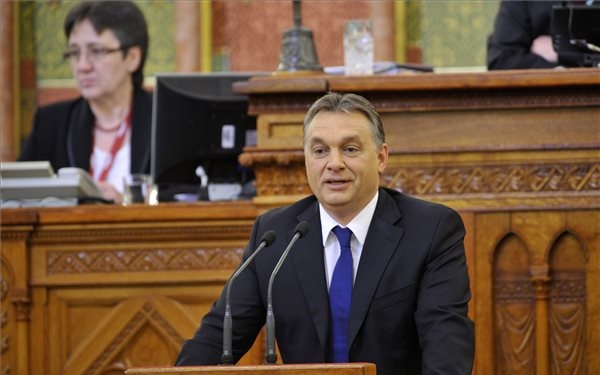 OGY - Orbán: 2014 a rezsiharc éve lesz!